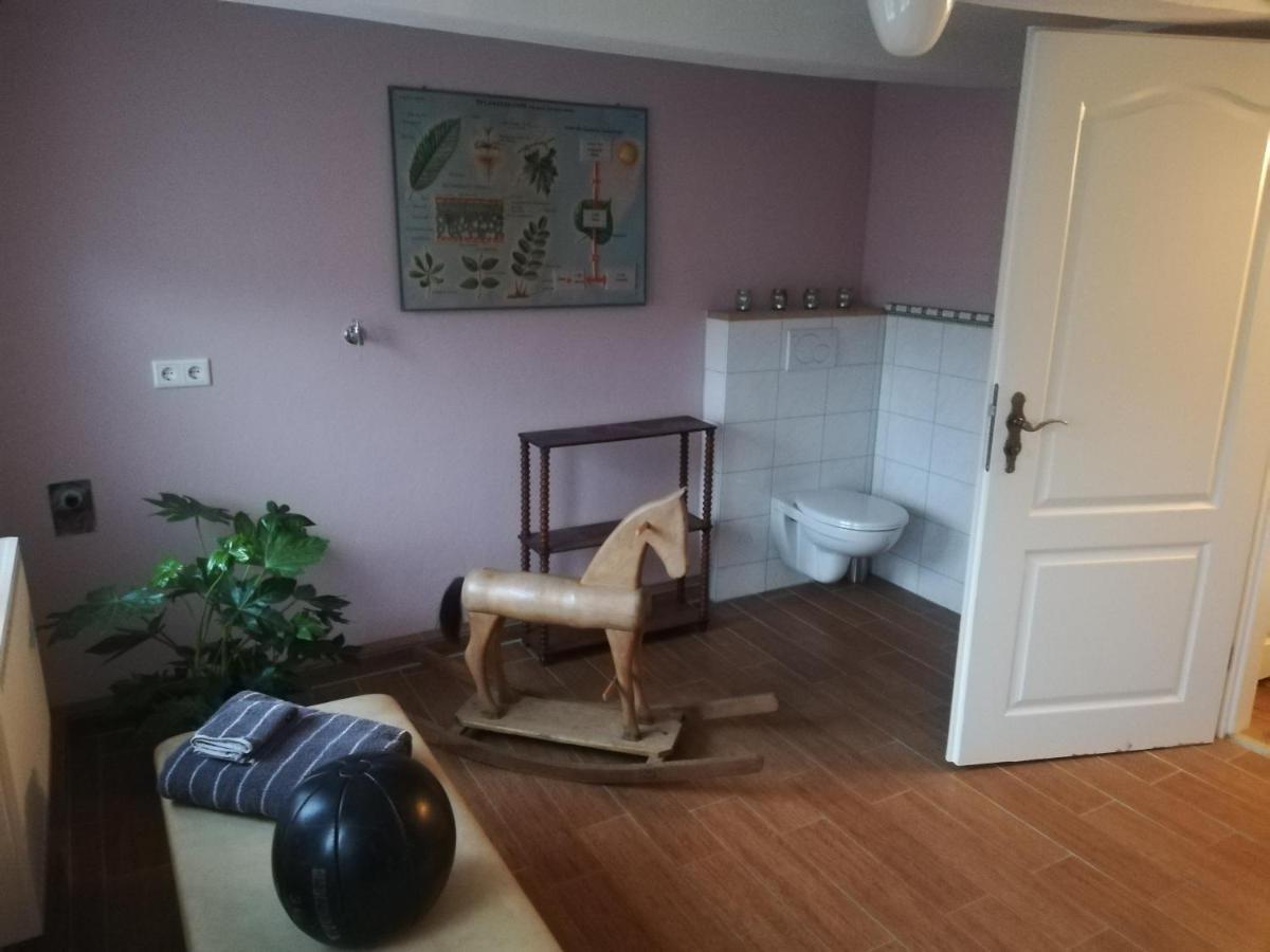 Ferienwohnung Am Schlossberg Solingen Esterno foto