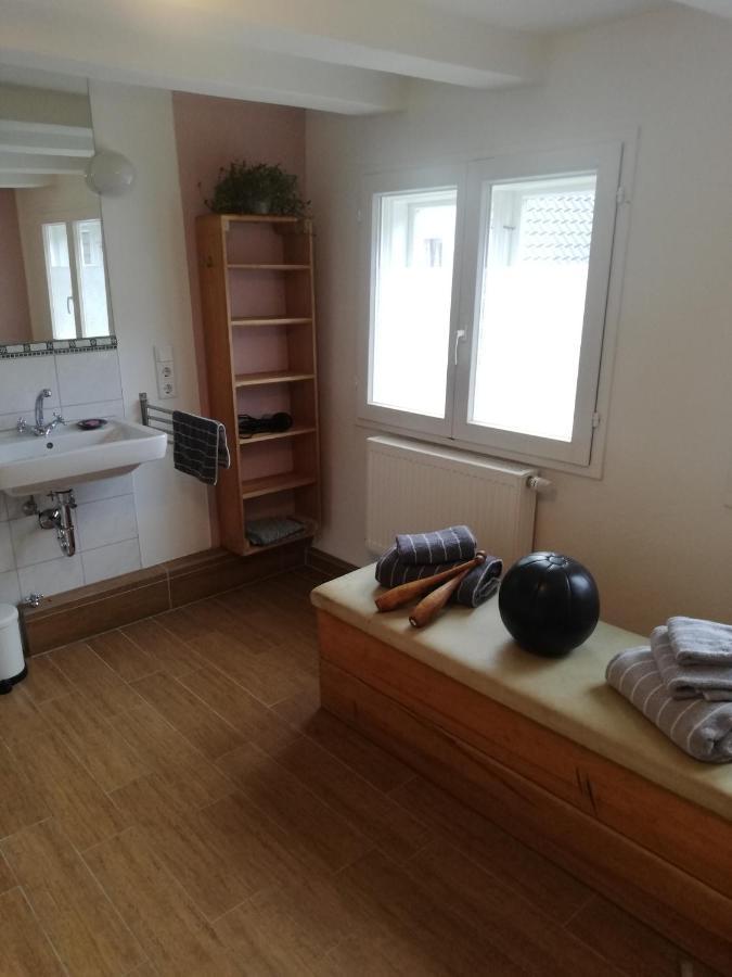 Ferienwohnung Am Schlossberg Solingen Esterno foto