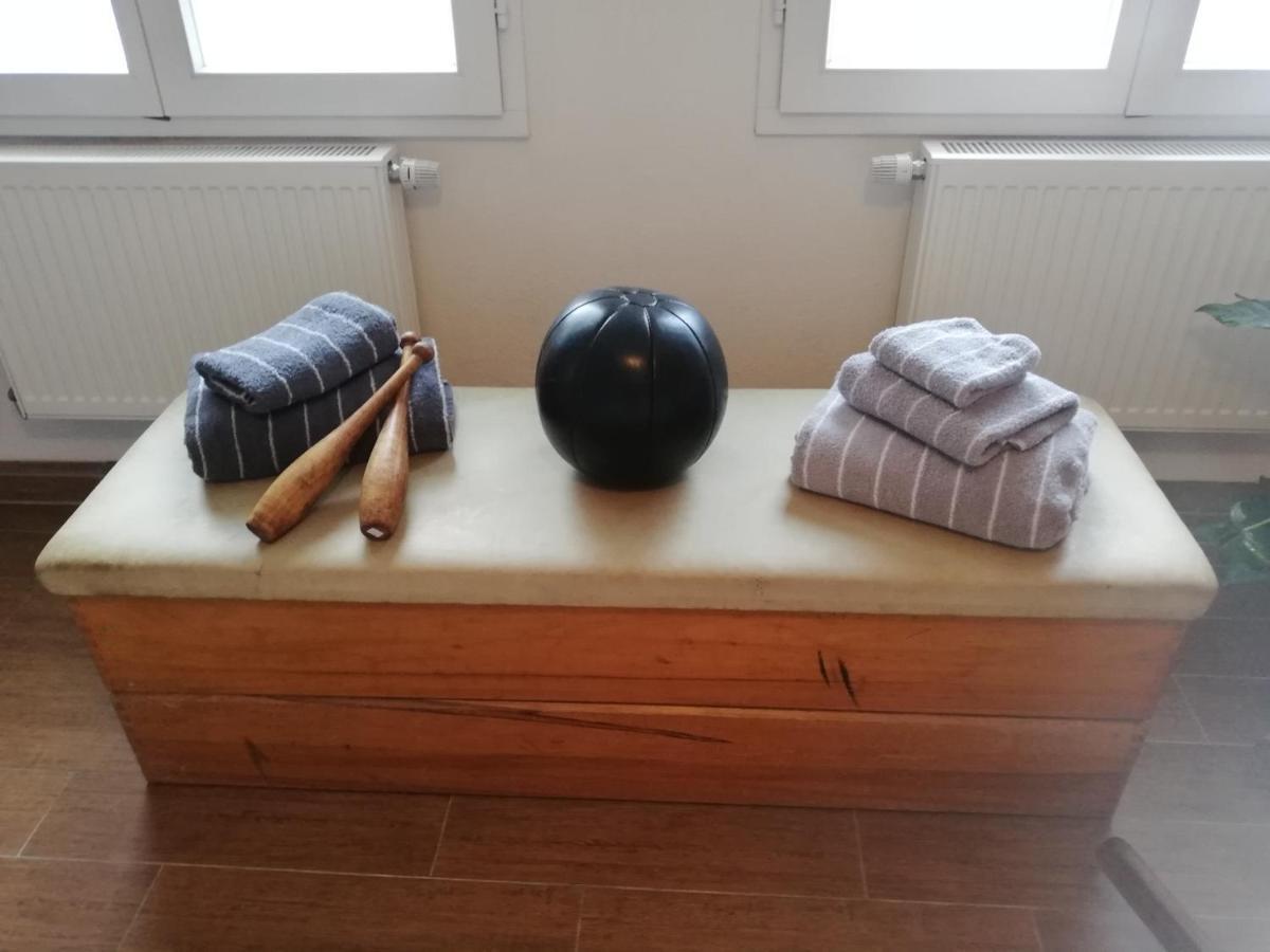 Ferienwohnung Am Schlossberg Solingen Esterno foto